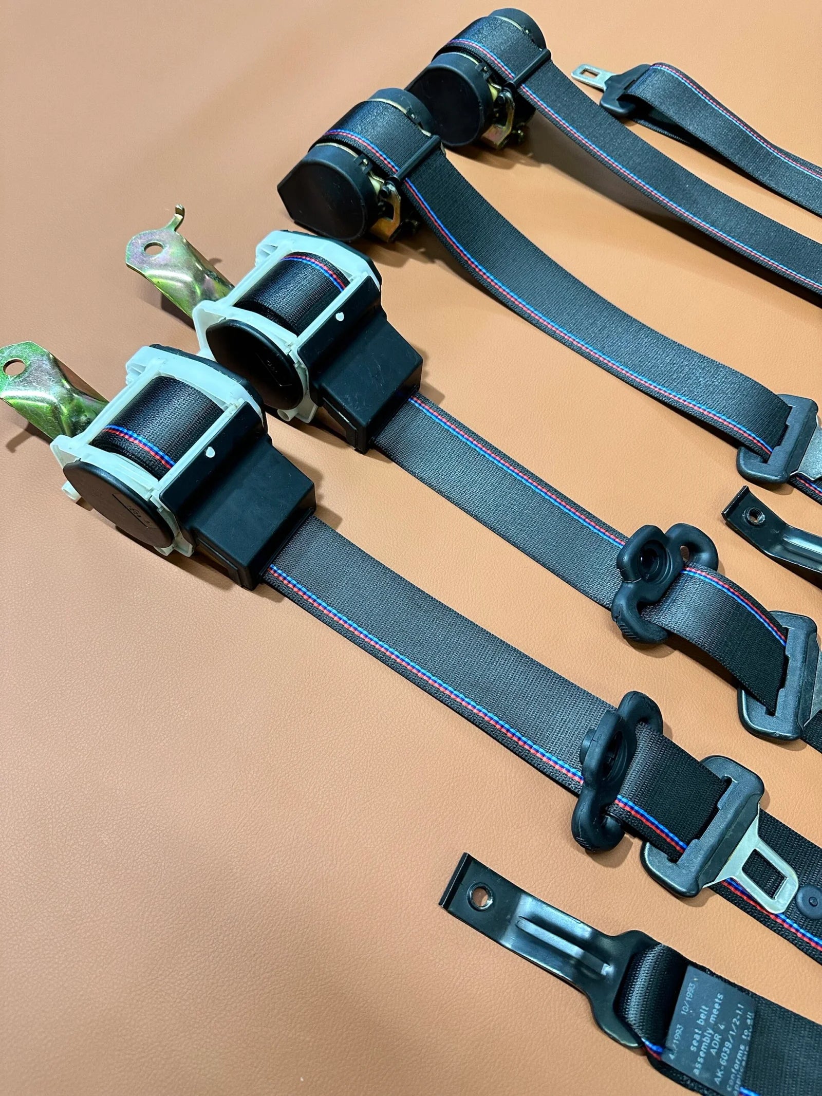 M-stripe E36 Sedan Seatbelts